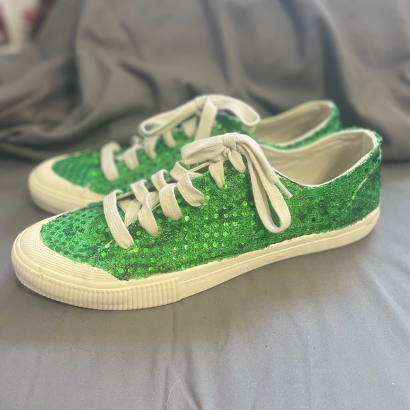 NWOT Sparkly Low Tops - Picture 5 of 7